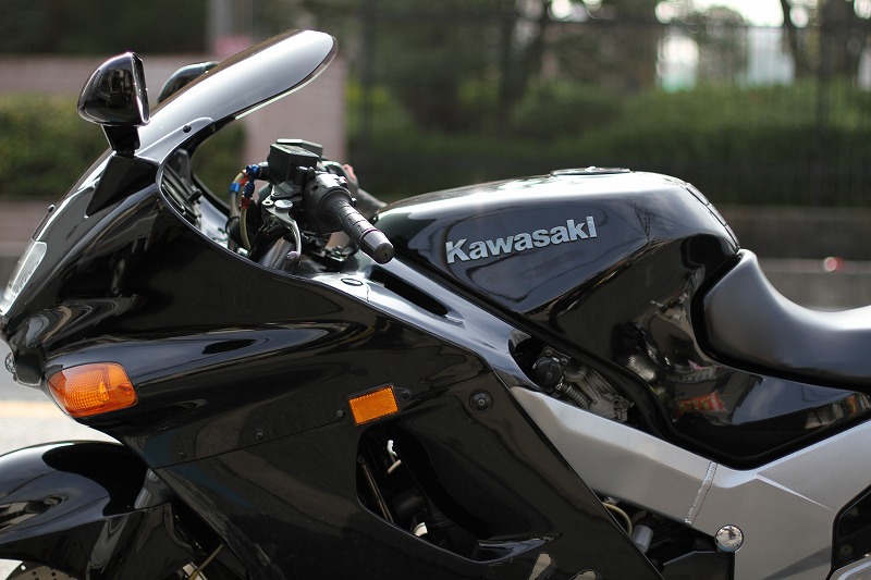 カワサキ ZX-11 | 埼玉県戸田市 中古バイク販売＆買取 バイカーズコア