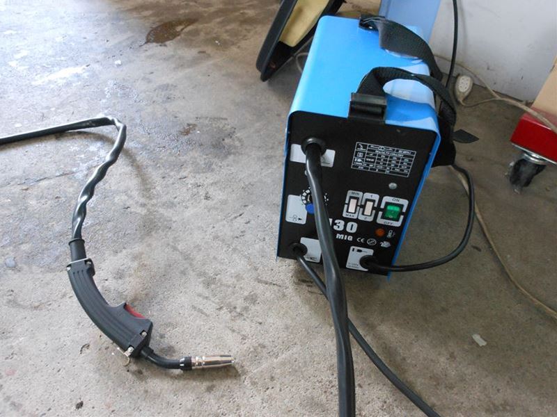 家庭用100V 半自動溶接機をレビュー MIG-130 - 車輪日記