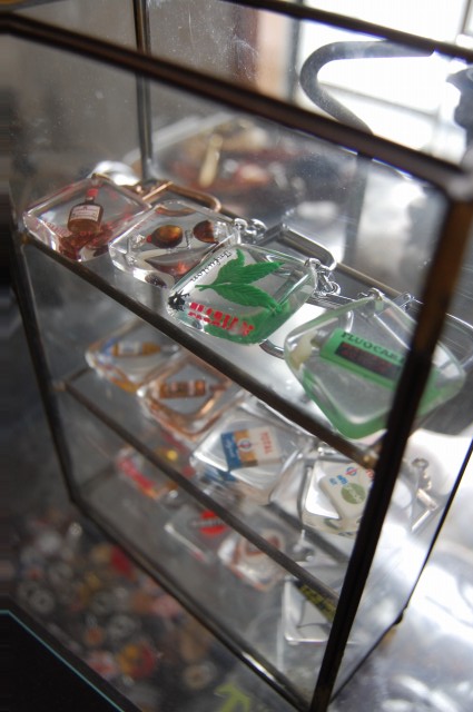 ブルボンキーホルダー | 東京 阿佐ヶ谷 アンティークスカフェ