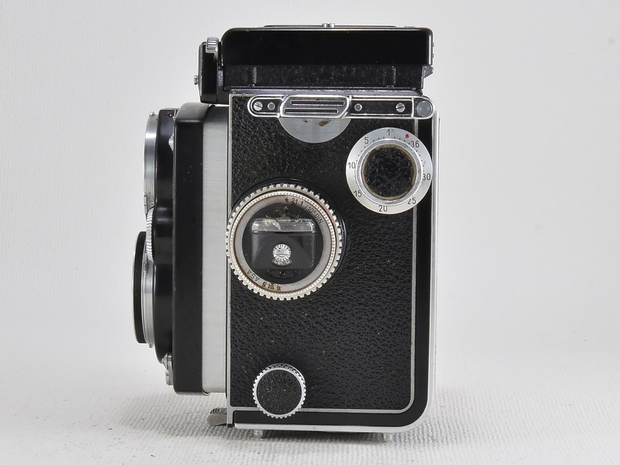 ローライフレックス／二眼レフの種類・使い方を徹底解説！サンライズ