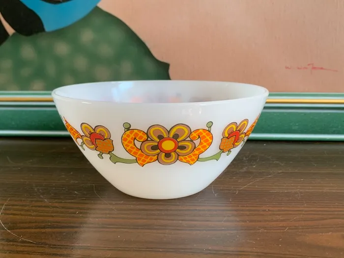 推定1960年代 ・ヴィンテージ デイジー 花柄ボウル・ナチュラル 推定