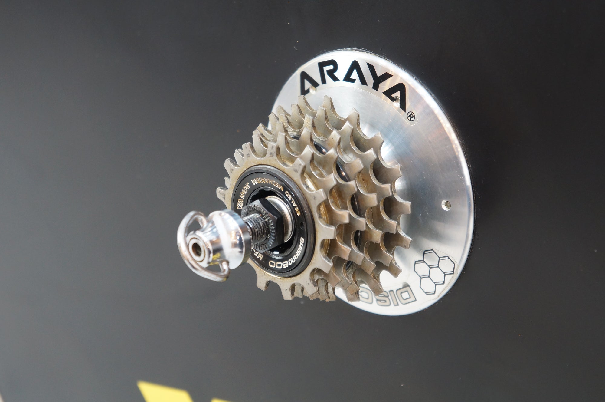 ARAYA 「アラヤ」 シマノ6速 ディスクリアホイール / バイチャリ浦和