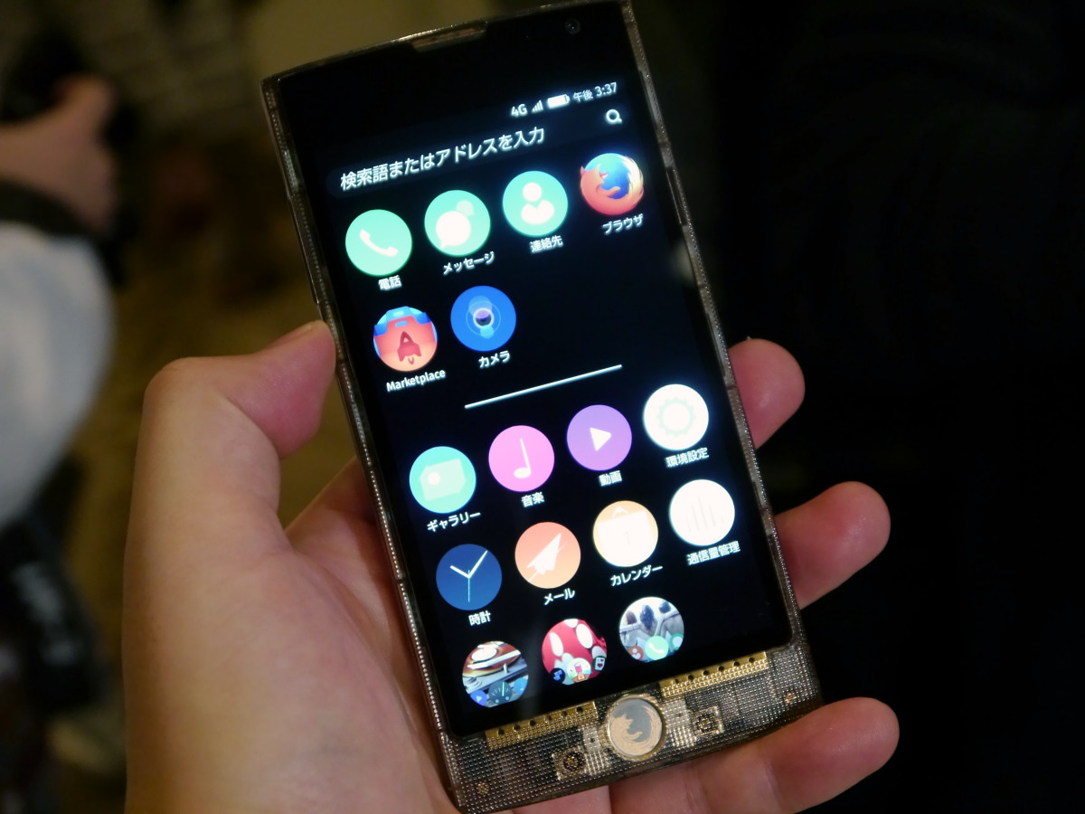 日本初のFirefox OSスマホ「Fx0（LGL25）」速攻レビュー、「MEDIA SKIN