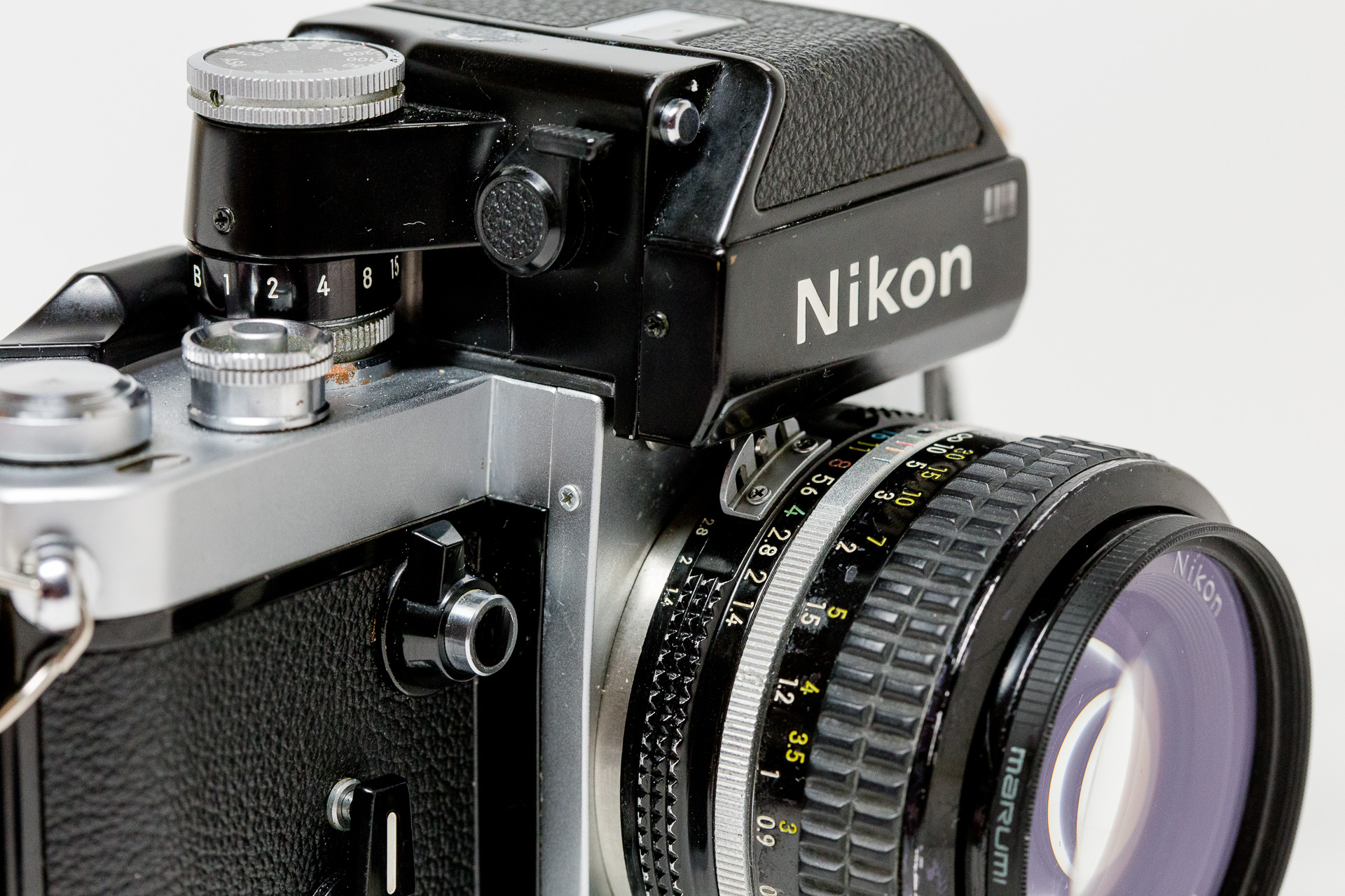 1971年の名機『Nikon F2』で撮る！ 新宿〜池袋｜Camoor -カメラの楽し