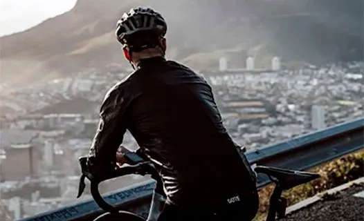 BikeinnのGORE® Wearオンラインストア