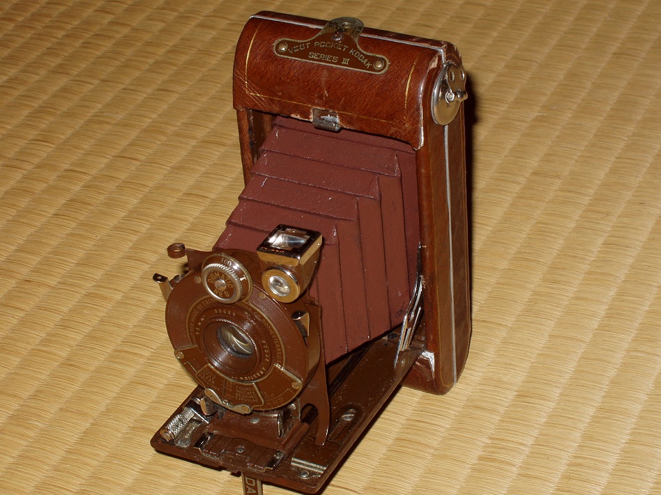 わたしのカメラ三昧 第16回 戦前の女性向けカメラ Vanity Kodak | トイ