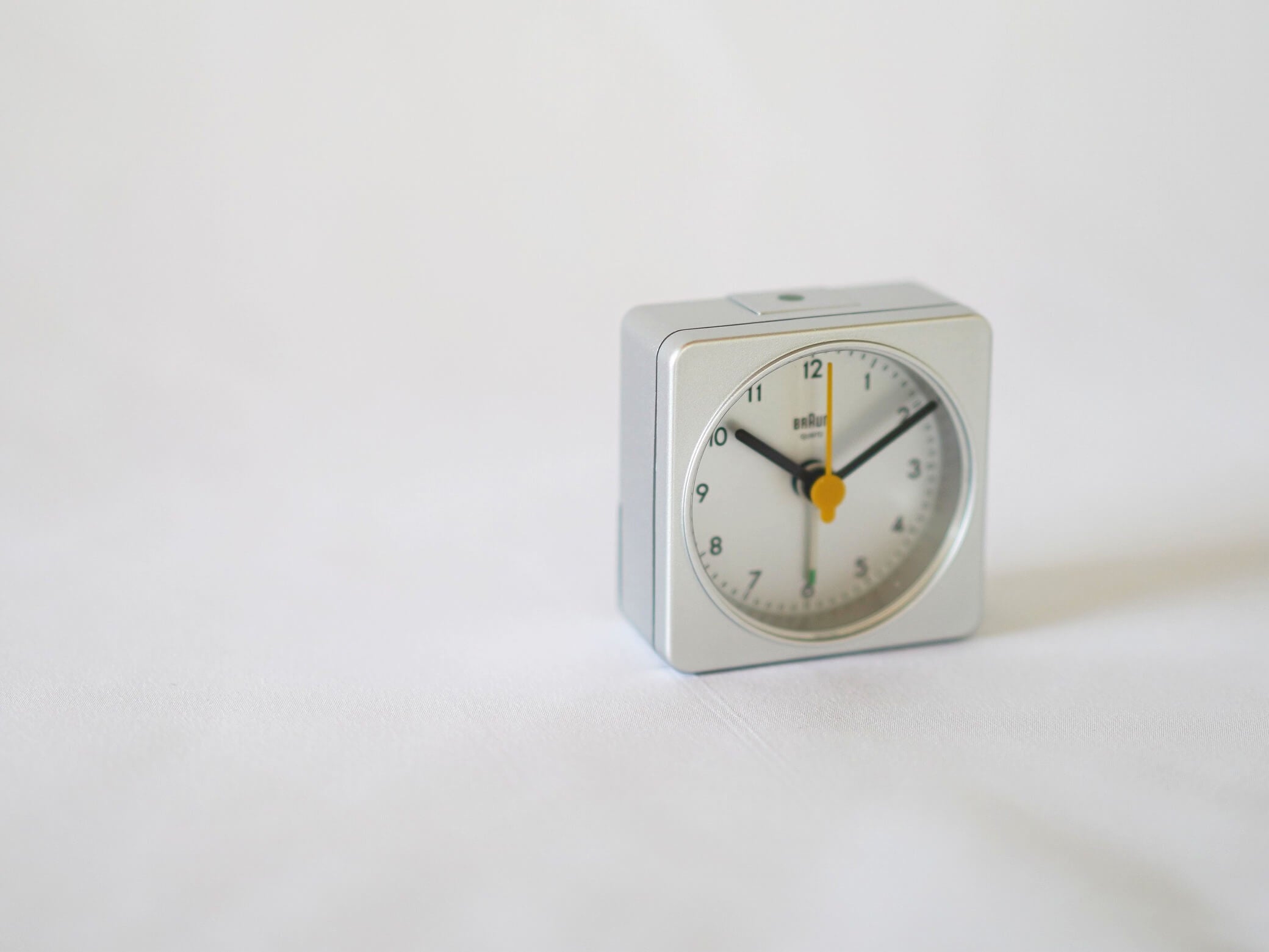 ブラウン AB1A 置時計 テーブルクロック ディートリッヒ・ルブス