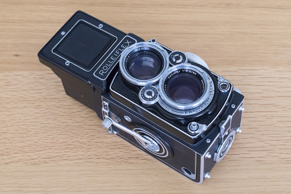 二眼レフカメラRolleiflex 2.8D Xenotarのレビューと作例を紹介
