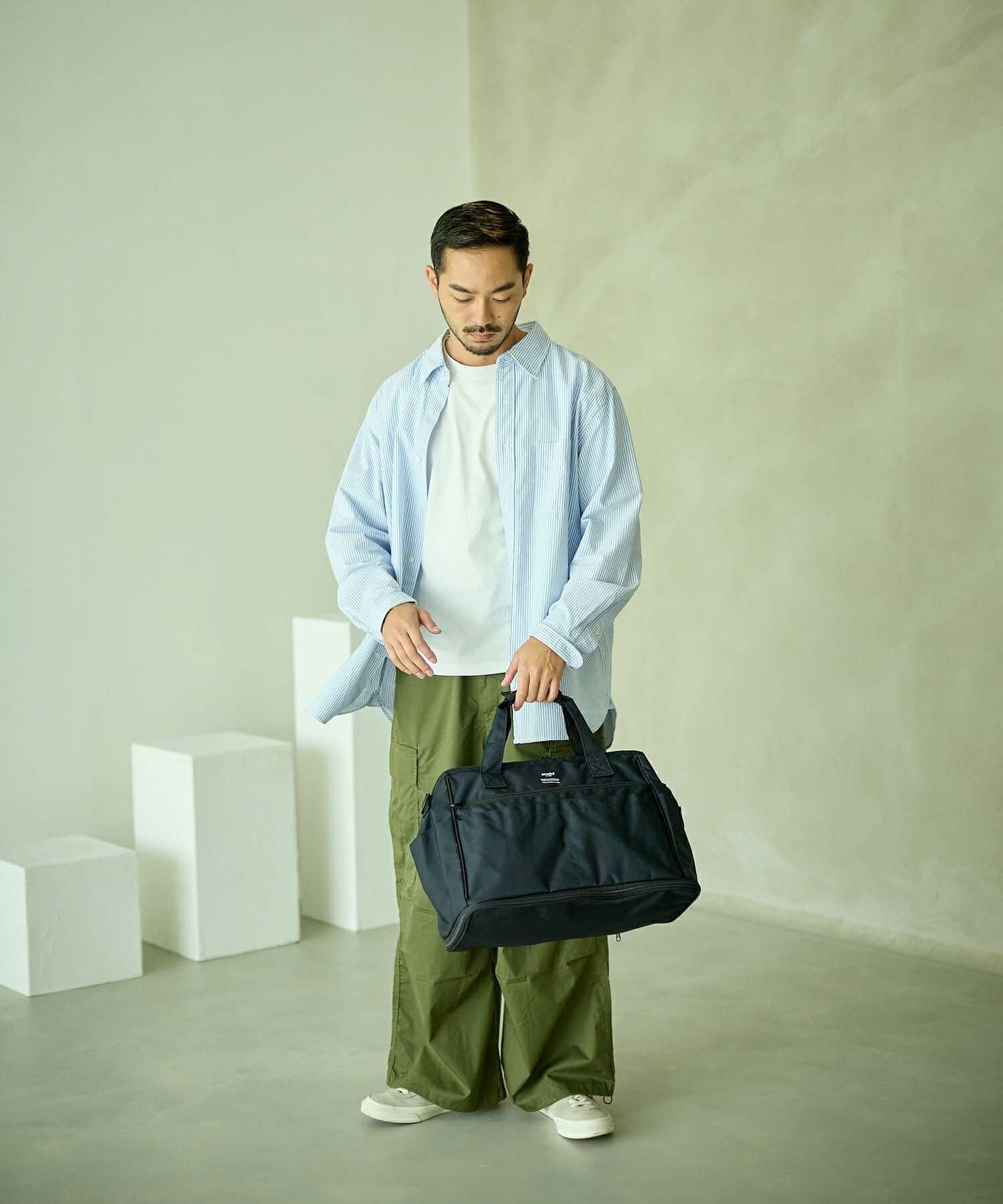 商品詳細 - 【大容量】2WAY拡張ボストンバッグ/TRACK | アネロ 公式通販