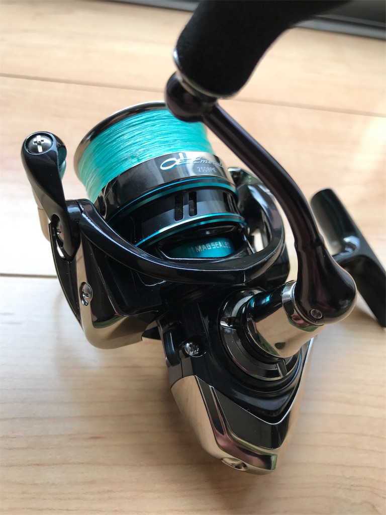 ダイワ リール 16 エメラルダス 2508PE レビュー - 石鯛釣りはじめました。