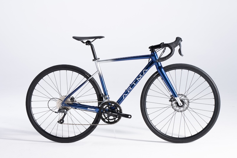 新ブランドARTMAから13万円台のロードバイクなど3車種が発売｜サイクル