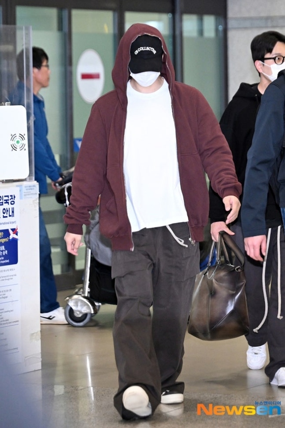 PHOTO】2PM ジュノ「Asia Artist Awards 2025」を終えて帰国（動画あり