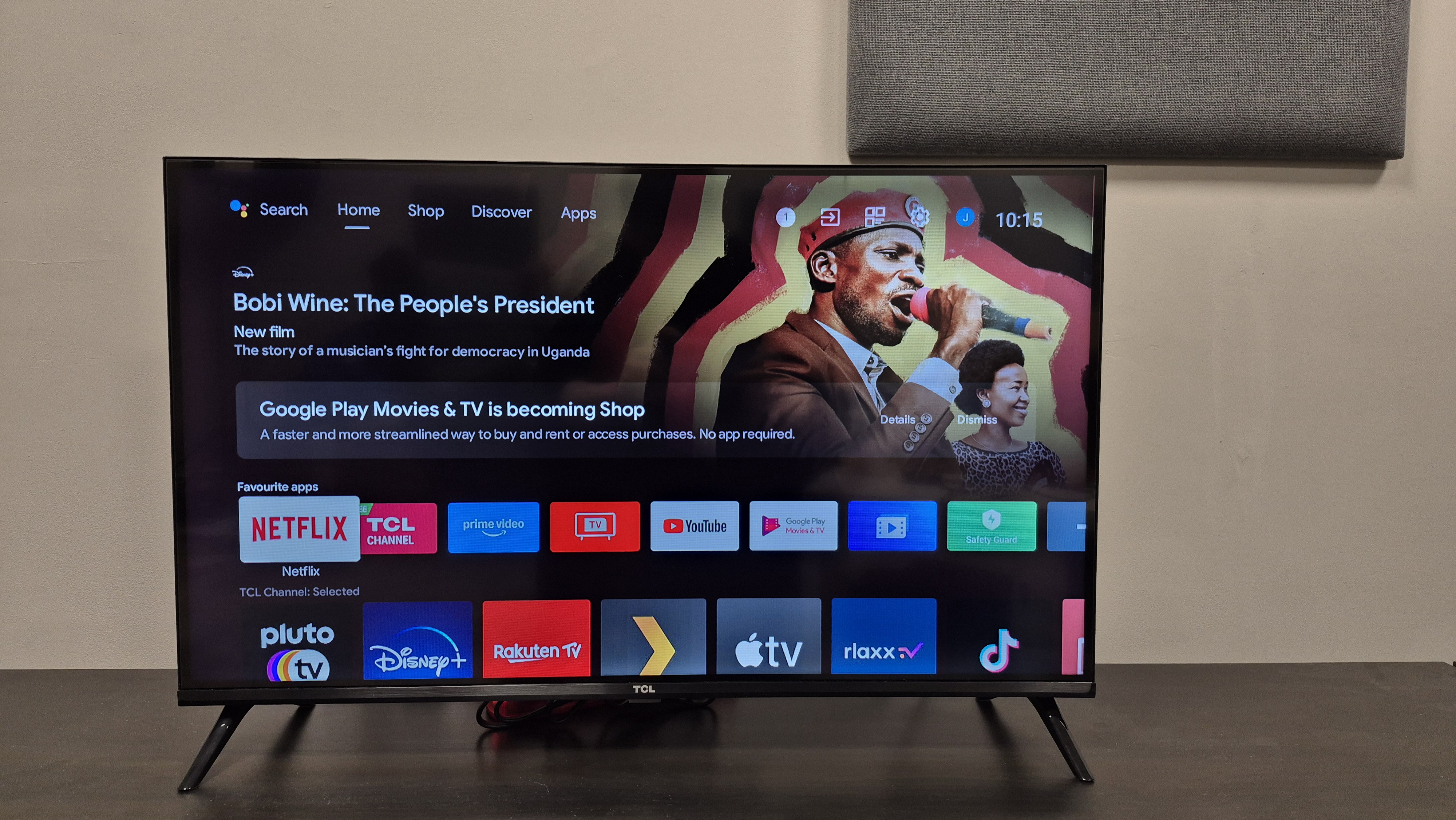 TCL 32S5400 review: a super-tempting cheap small TV, with some