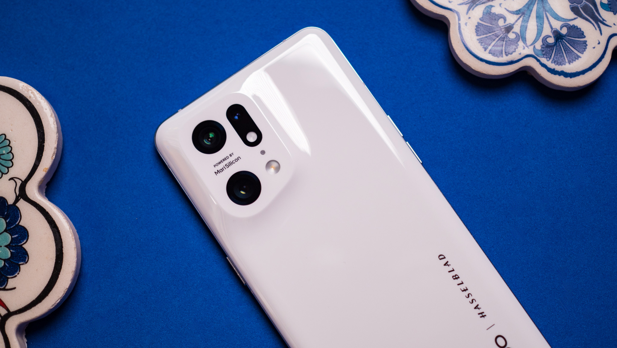 Oppo Find X6 Pro is rumored to feature three 50MP lenses