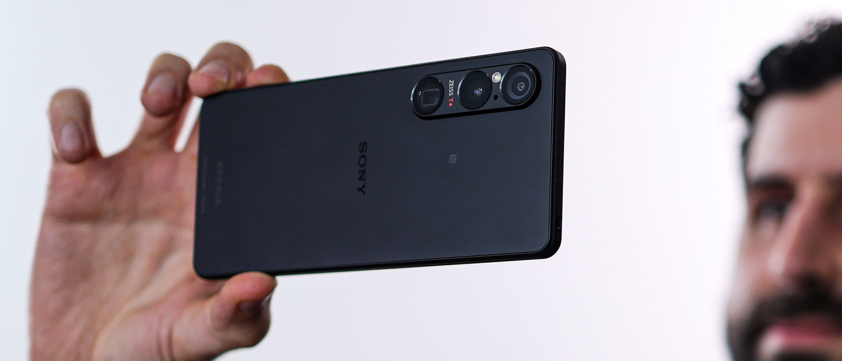 Sony Xperia 1 VI review: 85-170mm zoom meets class-leading macro