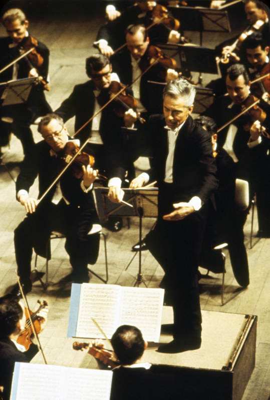まいにちクラシック：カラヤン 新しいタイプの“英雄” 1966年1～4