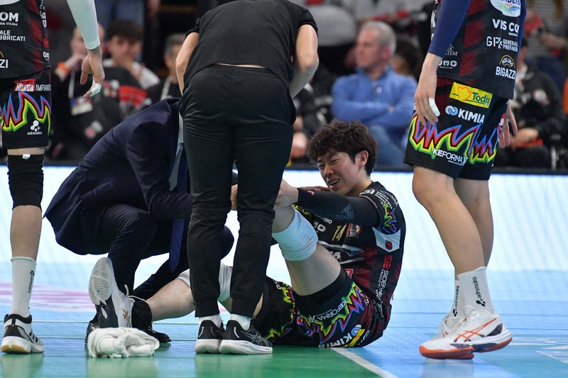 月刊バレー・セリエA：王者ペルージャ連勝ストップ 主力負傷 石川祐希