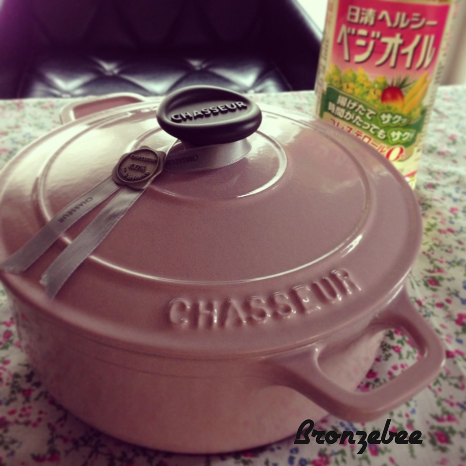 便利でかわいいホーロー鍋を探しているなら「シャスール」に決まり