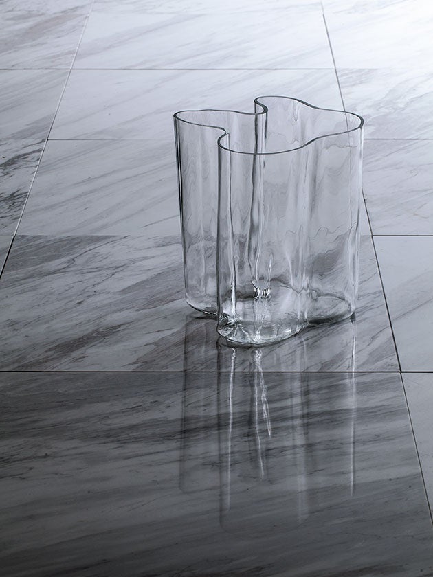 Alvar Aalto Aalto Vase 3031 | scope