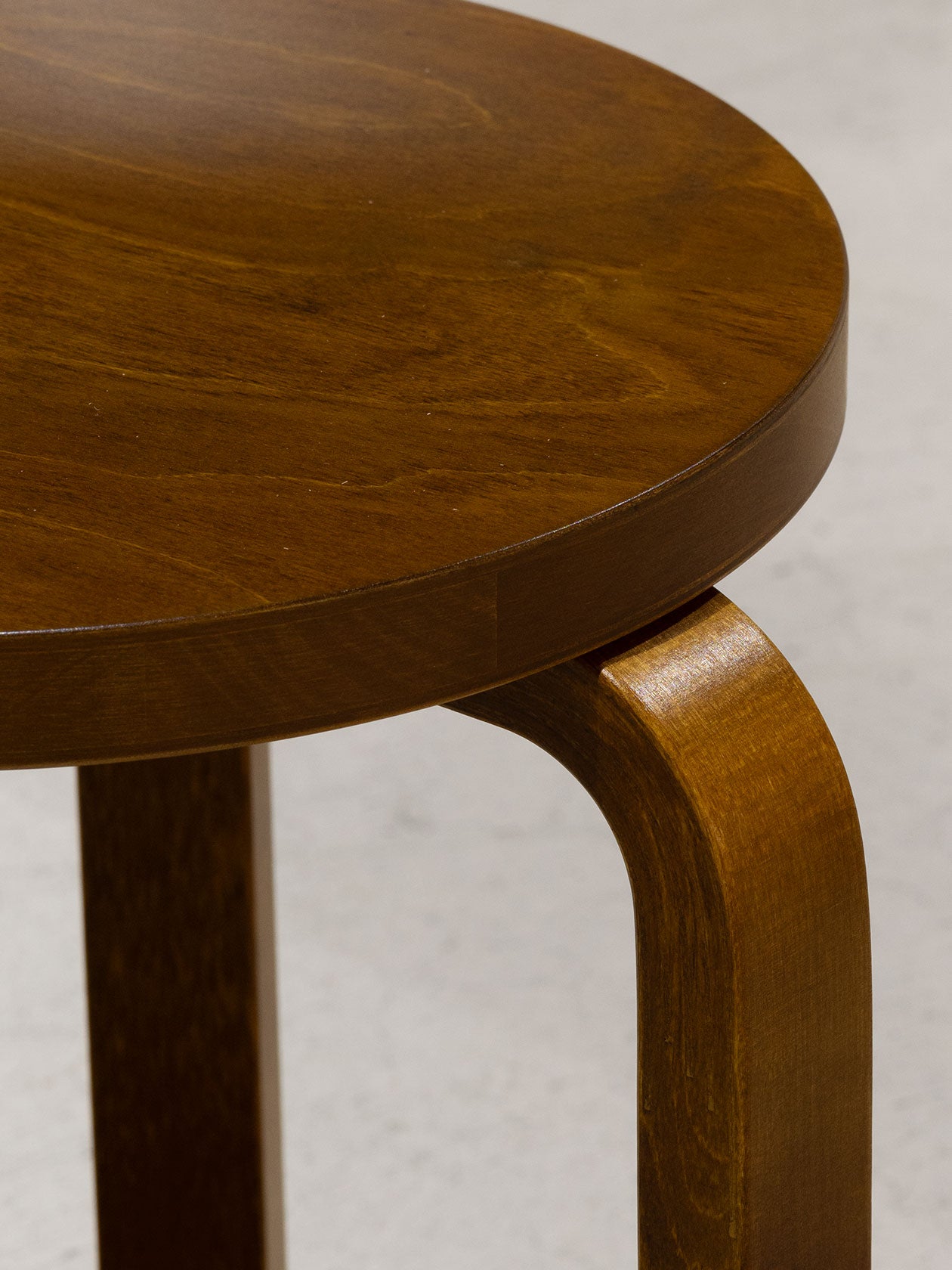 Stool 60 スツール60｜Artek