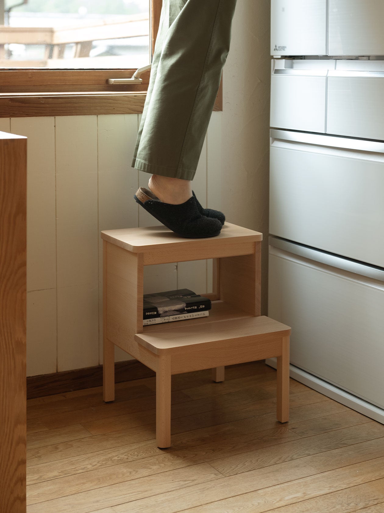A Line Stepstool | Form＆Refine