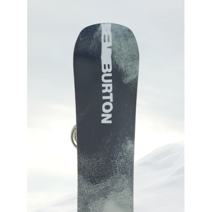 Burton INSTIGATOR versatile snowboard
