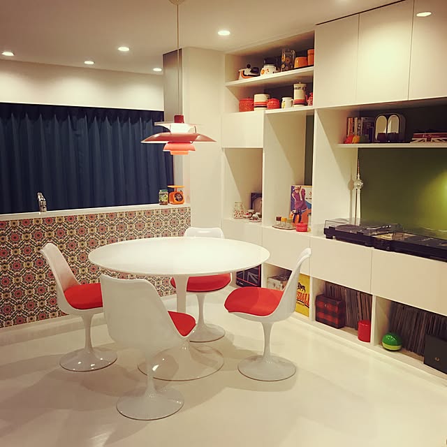 ミッドセンチュリー スペースエイジのおすすめ商品とおしゃれな実例