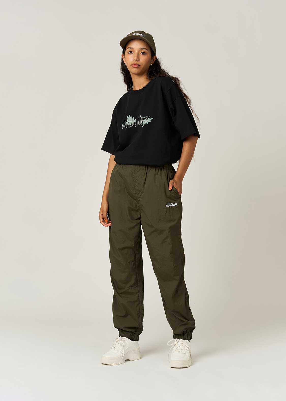 ビューティフルシャドーワイルドシングス｜ナイロンパンツ｜ユニ