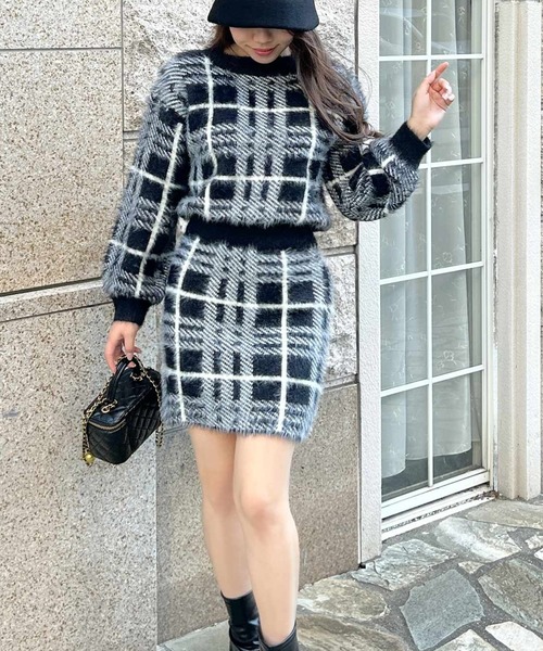 セール】チェック柄シャギータッチニットトップス×ミニスカート