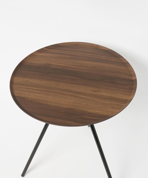 HELINOX＞テーブルオー ウォールナット M（アウトドアグッズ