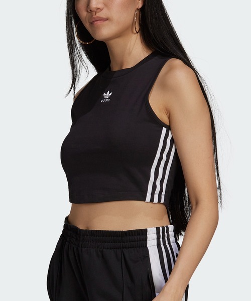 adidas（アディダス）の「アディカラー クラシックス クロップドタンク