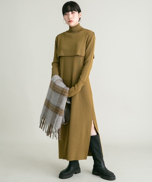 KBF（ケイビーエフ）の「オーバーショールハイネックニットワンピース