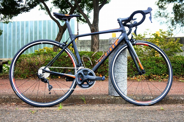 非公開: 2019年モデル GIANT(ジャイアント) TCR SLR 2を徹底分析