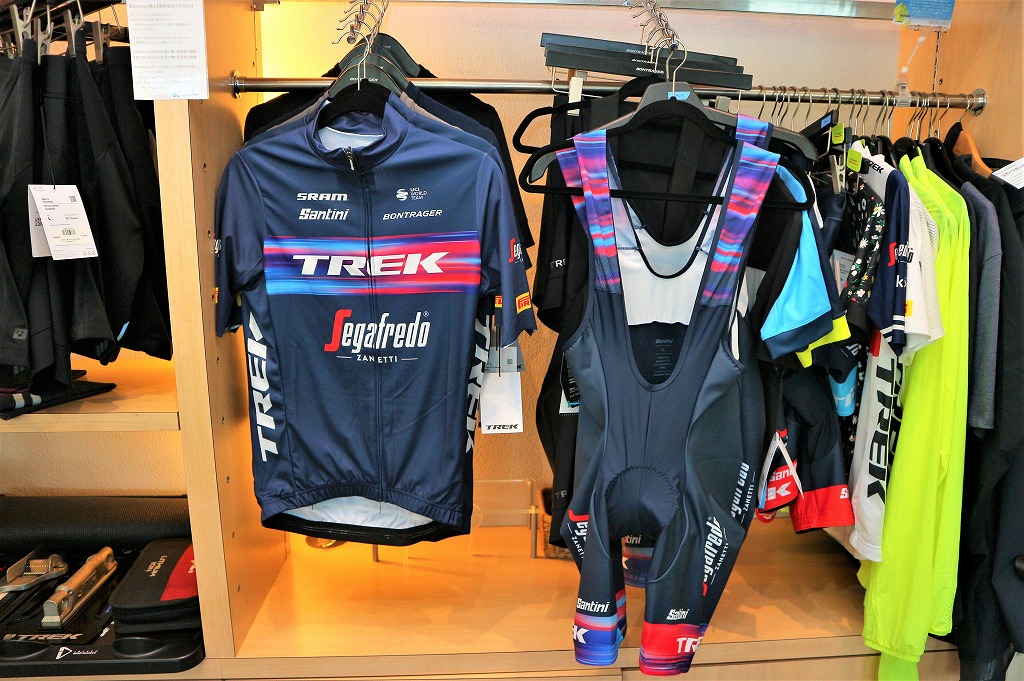 ツール・ド・フランス仕様のTREKジャージ&ビブが数量限定入荷