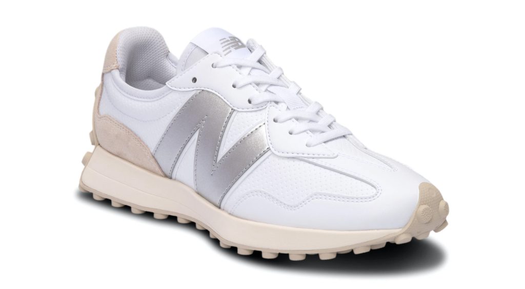 NB公式 - ニュースリリース - 日常スタイルの延長でゴルフをカジュアル