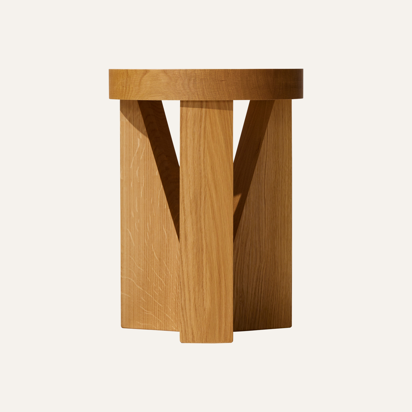 offset stool / Compartment. | 撮影・展示用小道具・小物・雑貨レンタル
