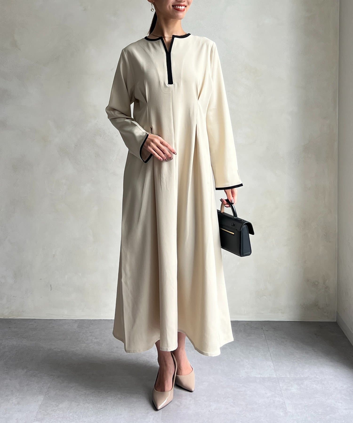 セレモニー対応可】パイピングタックワンピース | Chez toi(シェトワ