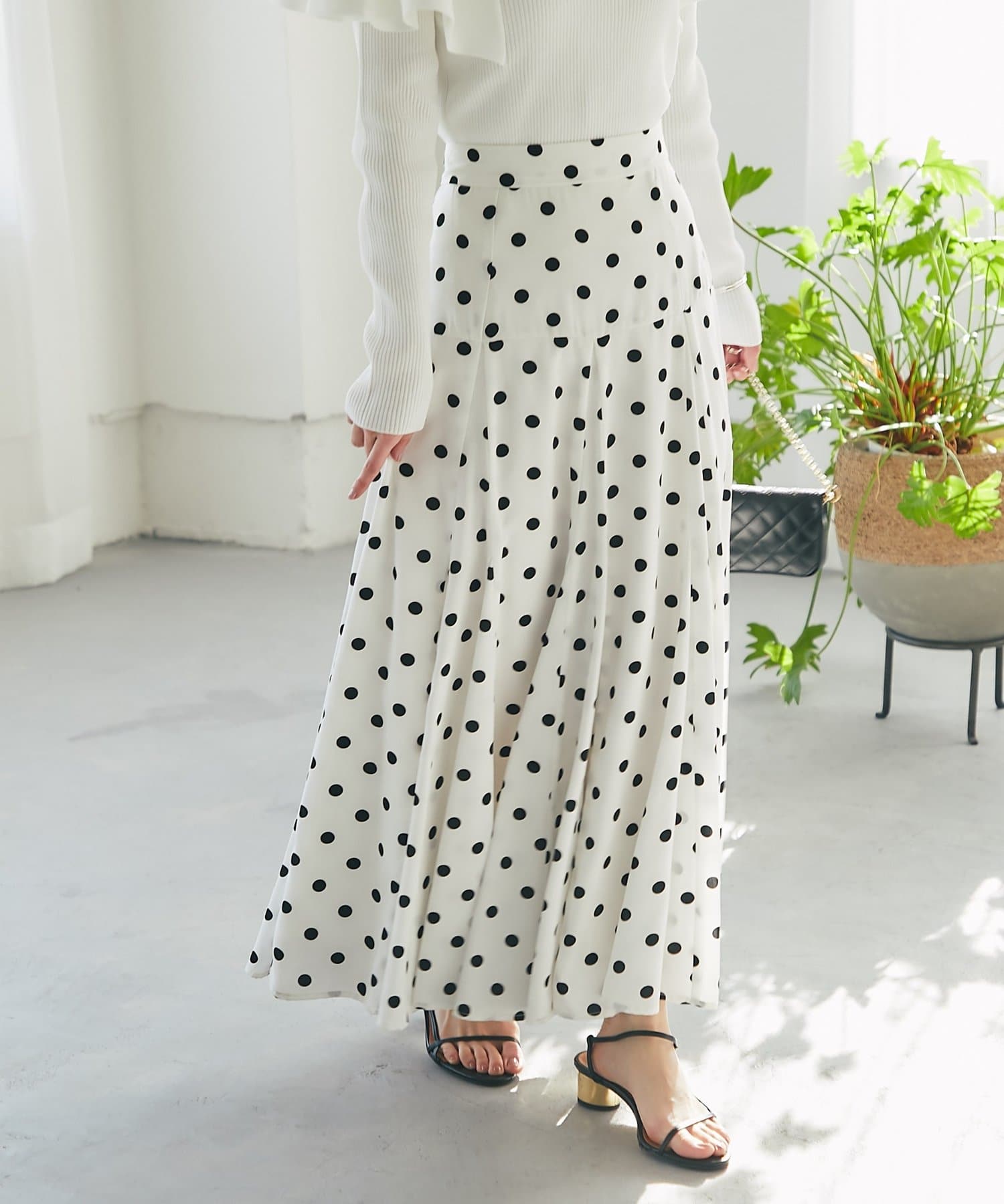 再販決定！・3サイズ展開あり】ドットマチフレアスカート | La