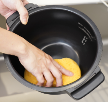 水なし自動調理鍋「ヘルシオ ホットクック」2機種を発売｜ニュース