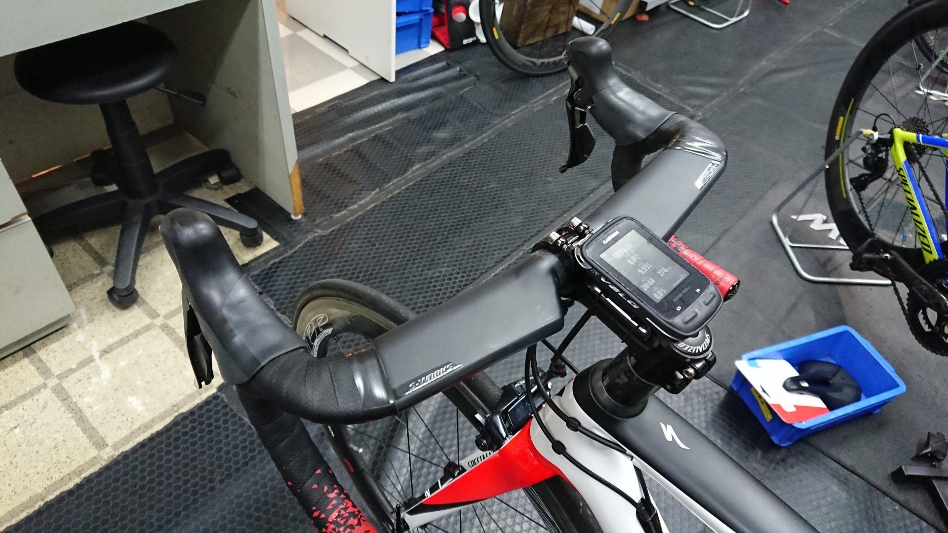 スタッフ能村のスペシャライズド『エアロフライ2』徹底