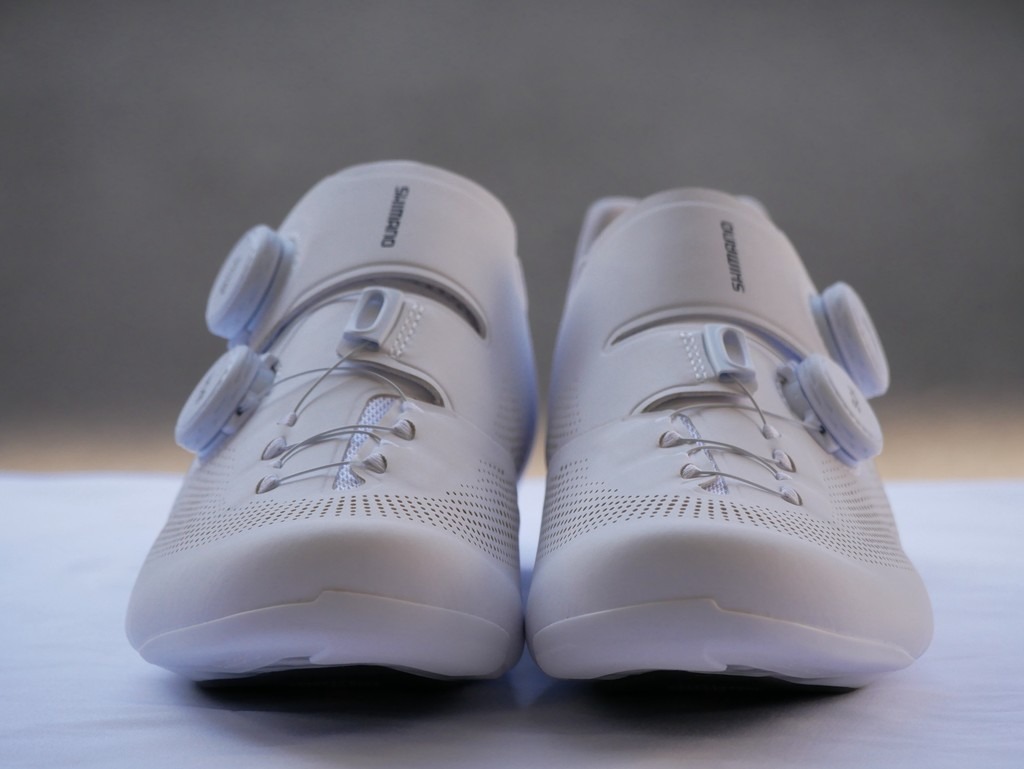 shimano rc7 ホワイト SHIMANO ( シマノ ) ビンディングシューズ SH-RC703 RC7 ホワイト 43