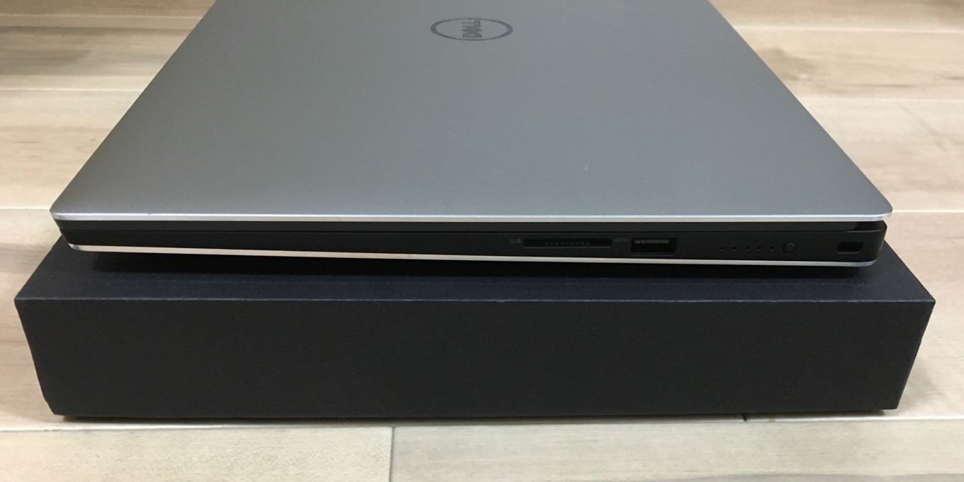 Dell XPS15 9560 (Full-HD)のレビュー