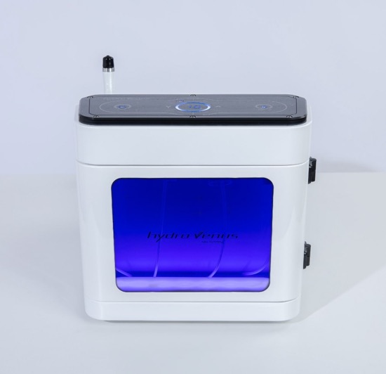 肌本来の輝きと美しさを呼び覚ます。新ピーリングマシーン「ハイドロ