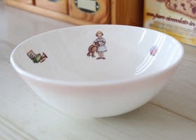 マニー プチメゾン － フレンチカントリーのバラ柄、レース雑貨 通販