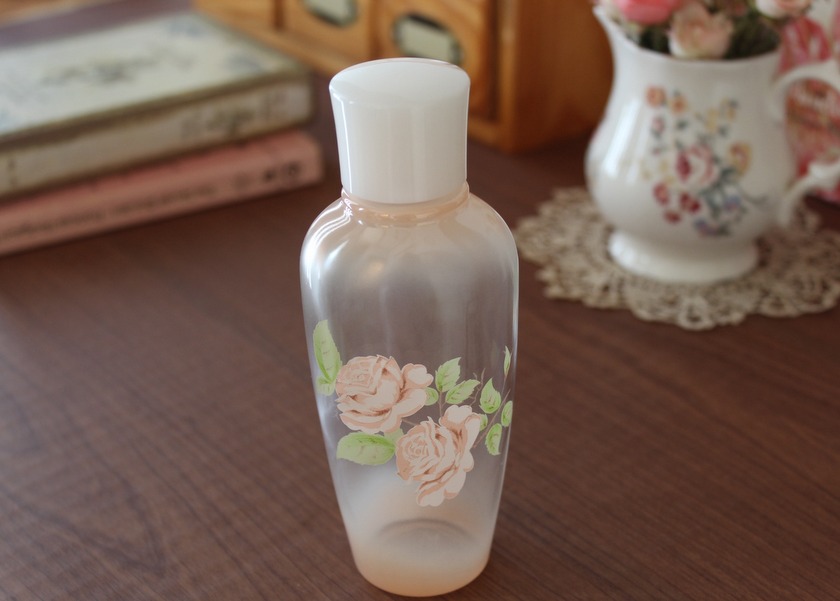 イマン ダイアナローズ 陶器、ホーロー － フレンチカントリーのバラ柄