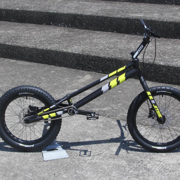 JITSIE VARIAL 20in 詳細 - まめつぶ.サイクル