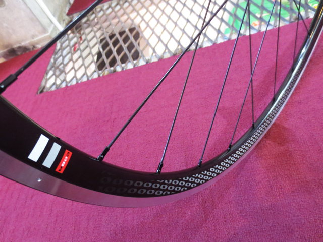 TOKEN（トーケン）C28Aクリンチャー ロードホイールのご紹介｜CYCLE