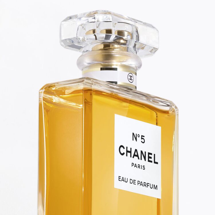 シャネル N°5 オードゥ パルファム （ヴァポリザター）(50mL): CHANEL