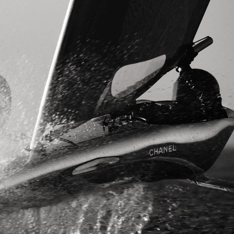 アリュール オム スポーツ スーパーレッジェーラ オードゥ パルファム