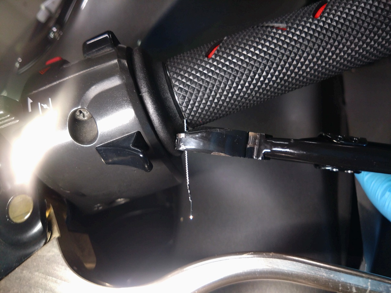 ZX-12R ハンドルグリップの換装 - D-EVO